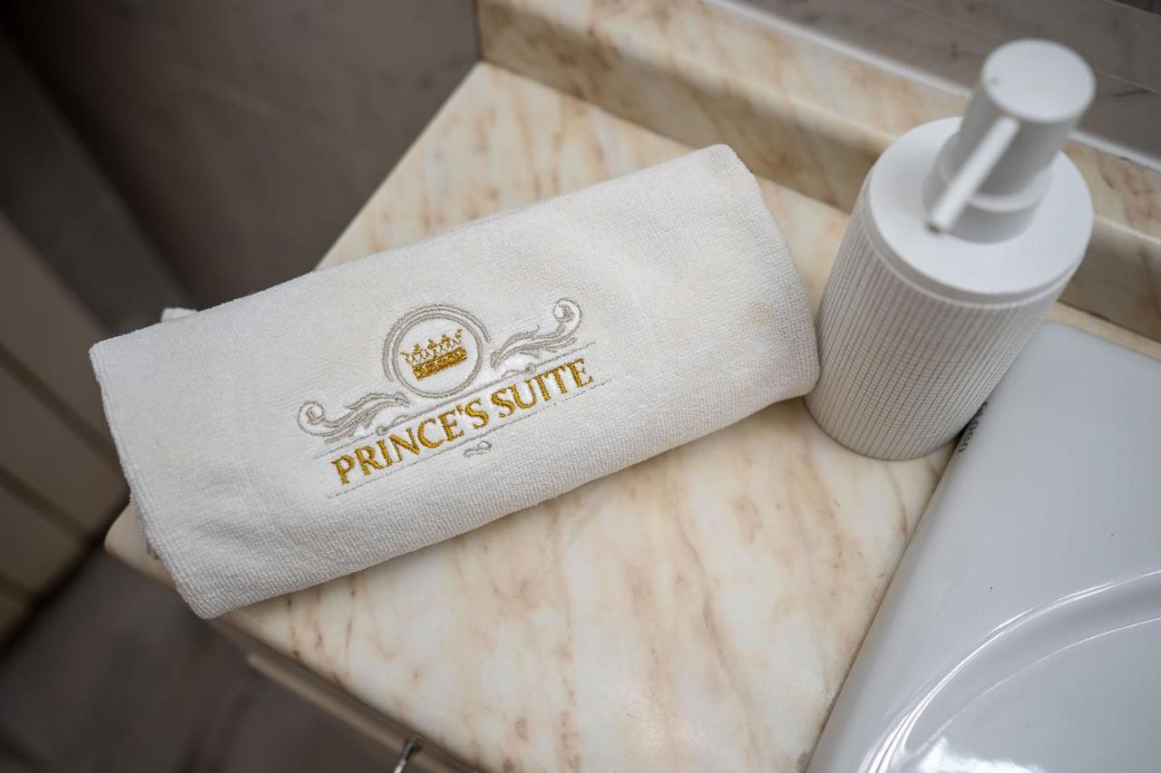Prince'S Suite - Budget Rooms & Apt Piazza Del Popolo روما المظهر الخارجي الصورة
