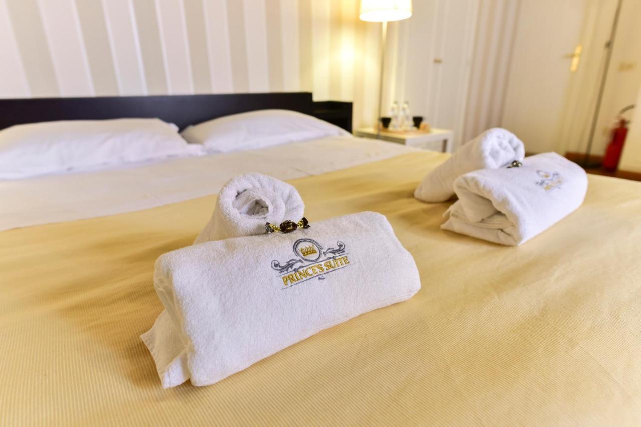 Prince'S Suite - Budget Rooms & Apt Piazza Del Popolo روما المظهر الخارجي الصورة