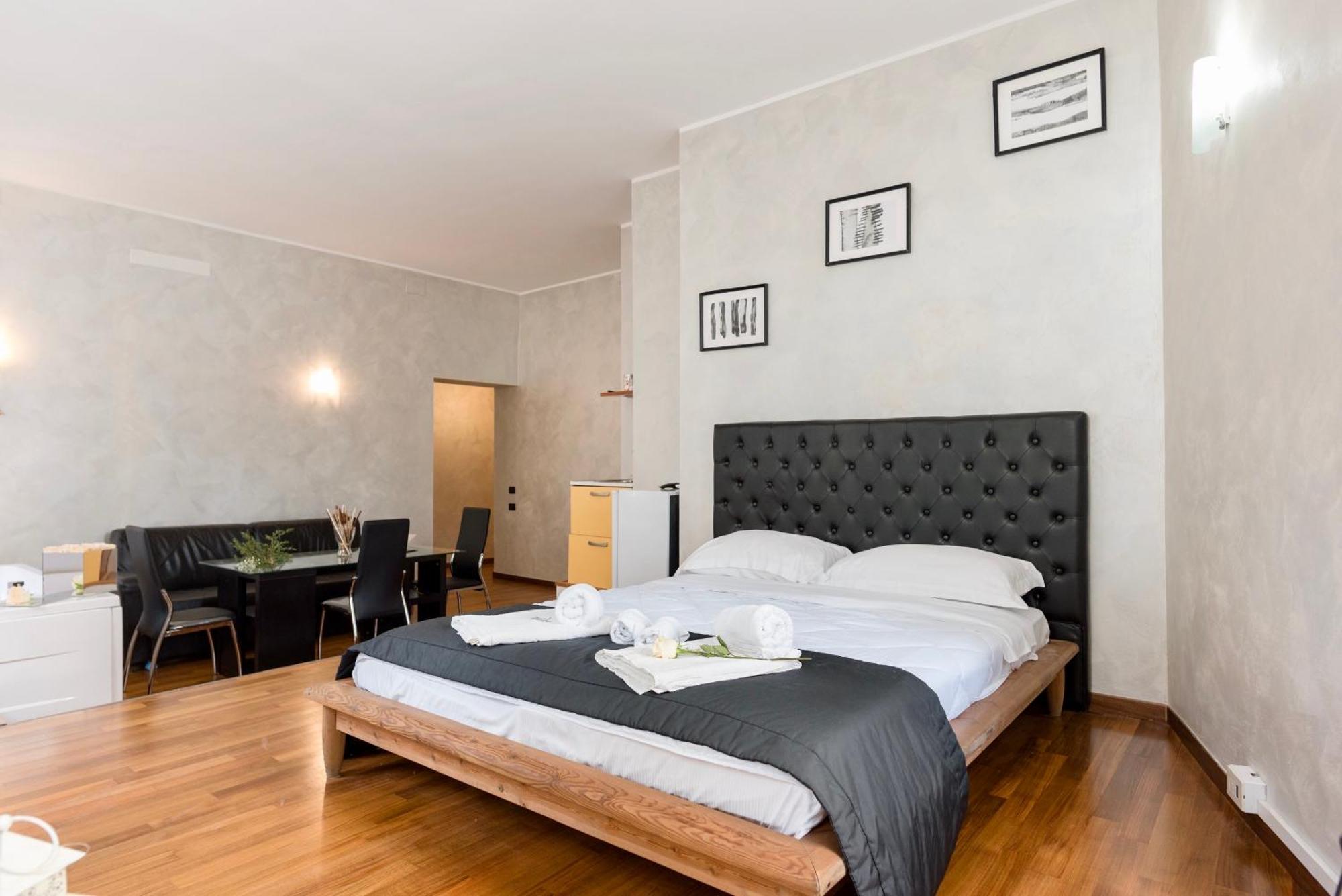 Prince'S Suite - Budget Rooms & Apt Piazza Del Popolo روما المظهر الخارجي الصورة